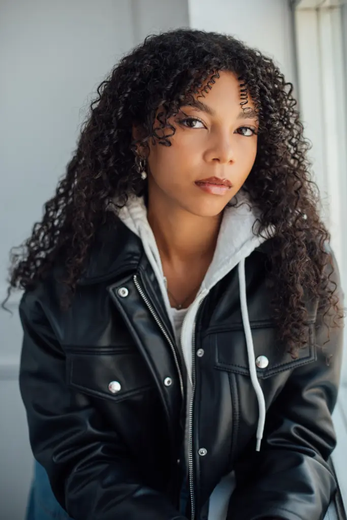 “Hold Your Nerve”: Simone Miller on owning your own story