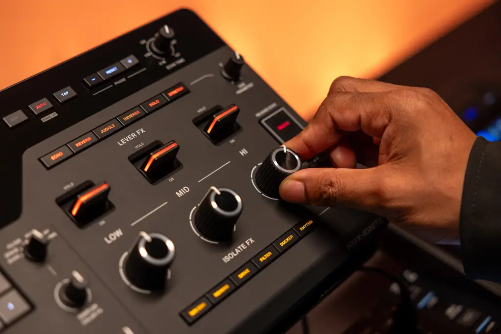 Introducing the DJM-V5, a next-generation 3-channel DJ mixer –  Refined sound crafting and wireless monitoring in a compact unit